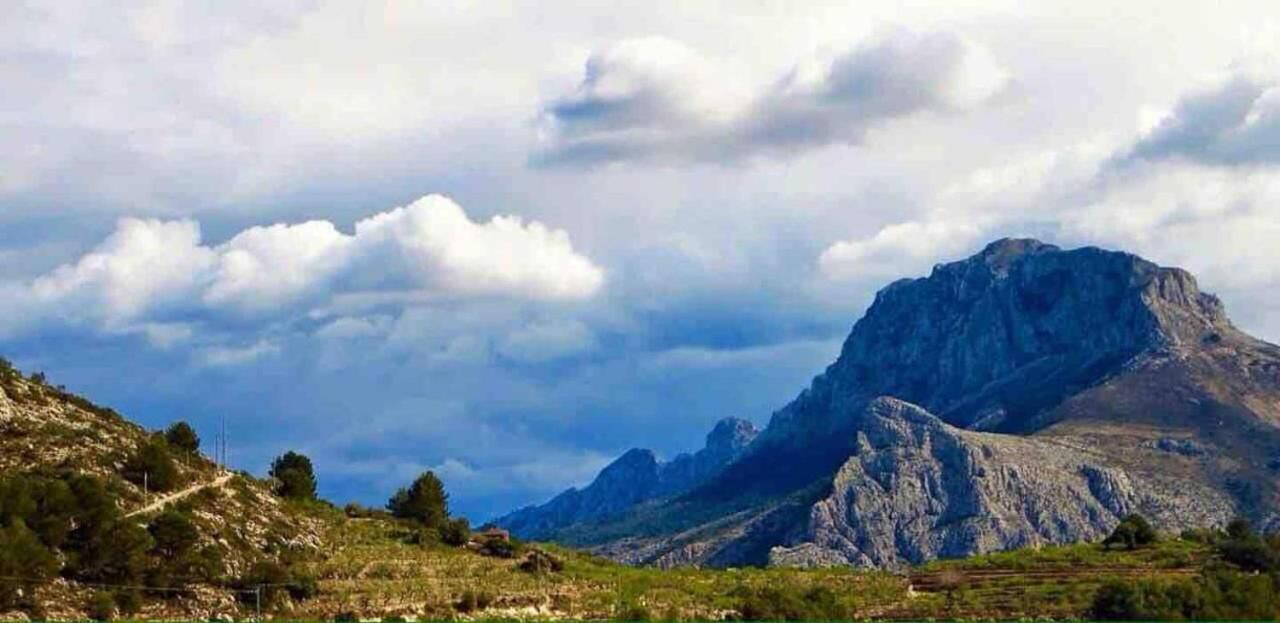 Callosa de Ensarriá Casa Rural “Ca Robert” מראה חיצוני תמונה